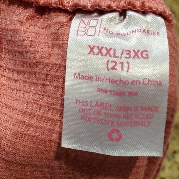 No Boundaries Bundle of Black Floral Dress and Coral Pink Top - Size 3XL - Picture 13 of 16